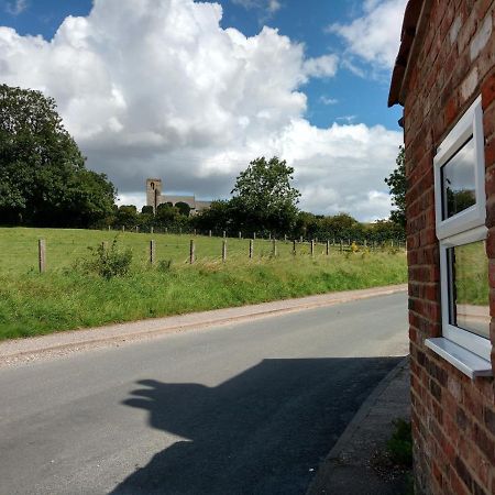 Westmoreland Cottage Weaverthorpe エクステリア 写真