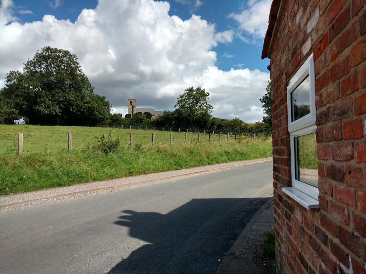 Westmoreland Cottage Weaverthorpe エクステリア 写真